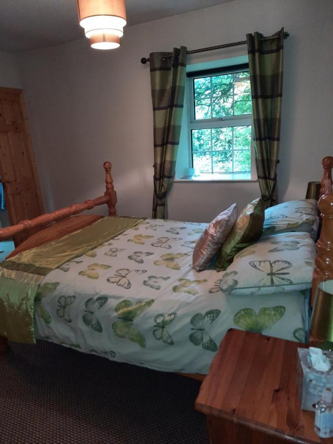 Country Cottage B&B Crossakeel Ngoại thất bức ảnh